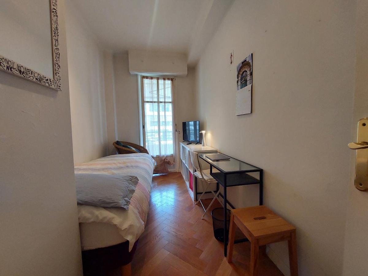 Bh - Capitol - 2 Bedrooms 5 Peoples Apartment